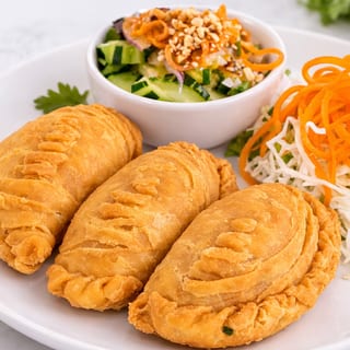 Curry Puffs Chicken