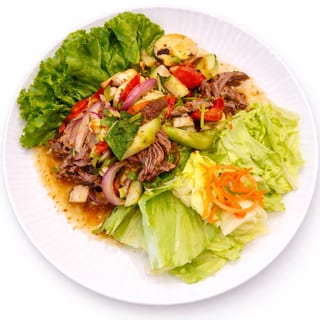 Yum Nuer (Beef Salad)